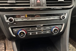 Musta Kia Optima 2016 kuva 28.