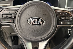 Musta Kia Optima 2016 kuva 30.