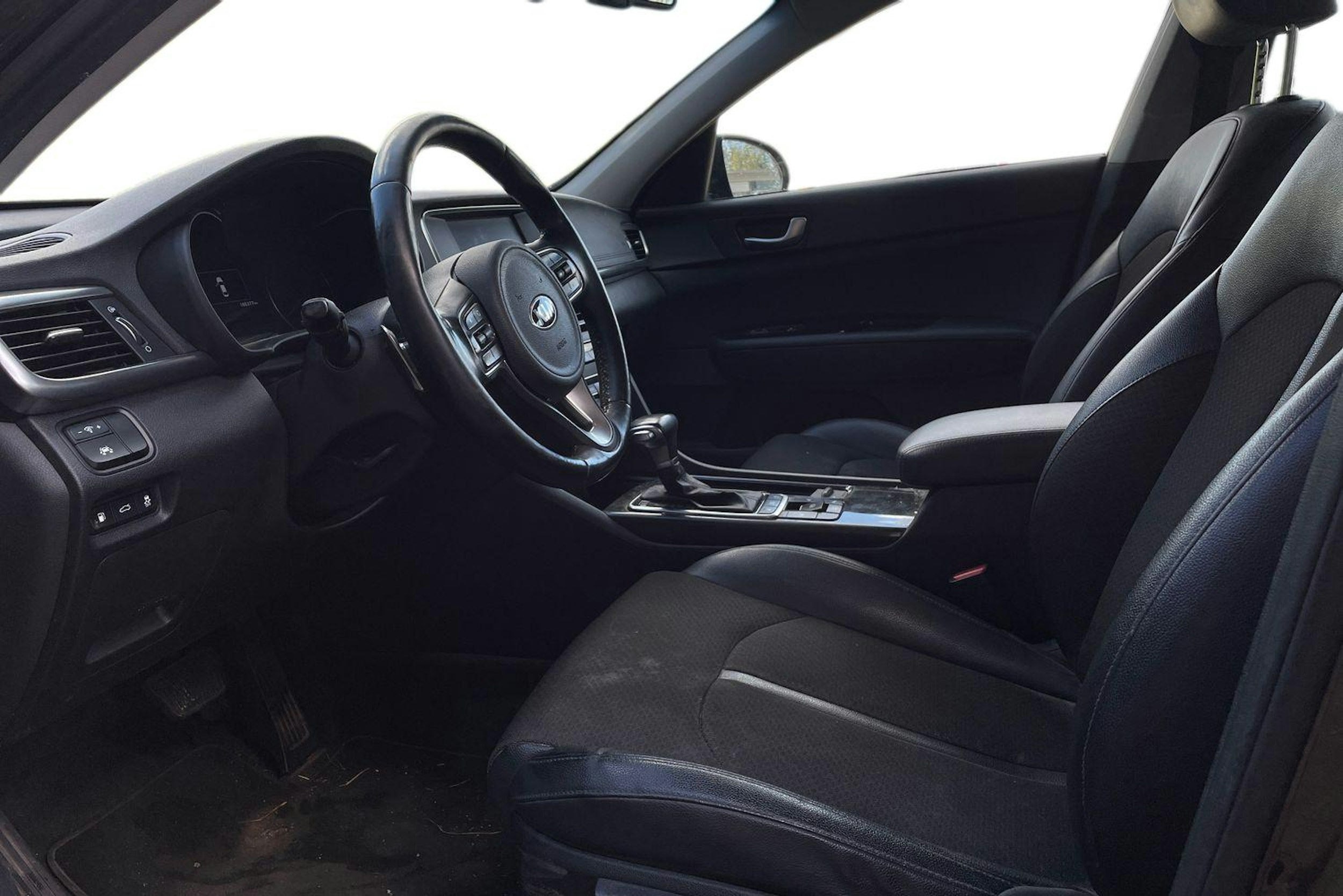 Ruskea (beige) Kia Optima 2016 kuva 3.