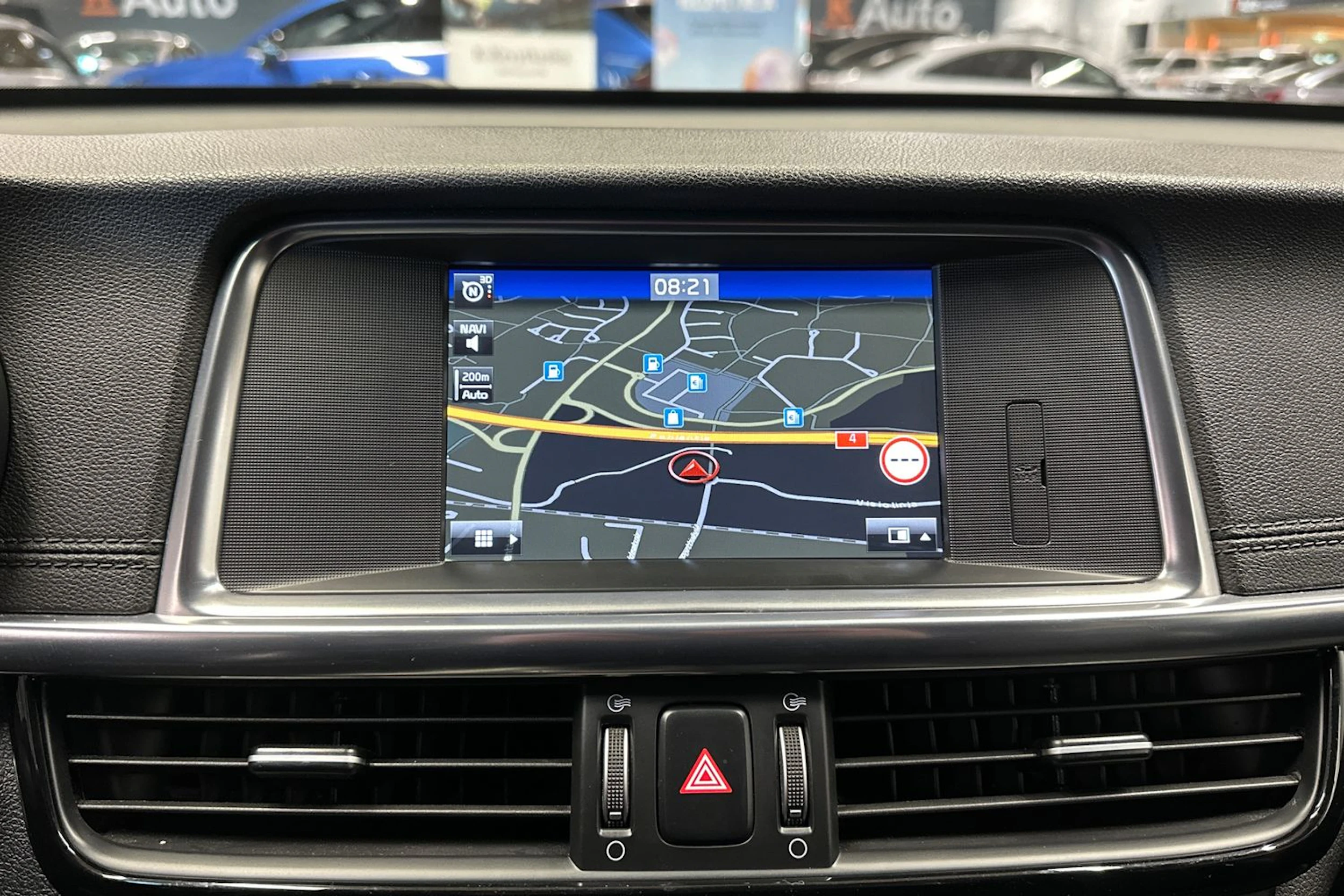 valkoinen Kia Optima 2016 kuva 15.