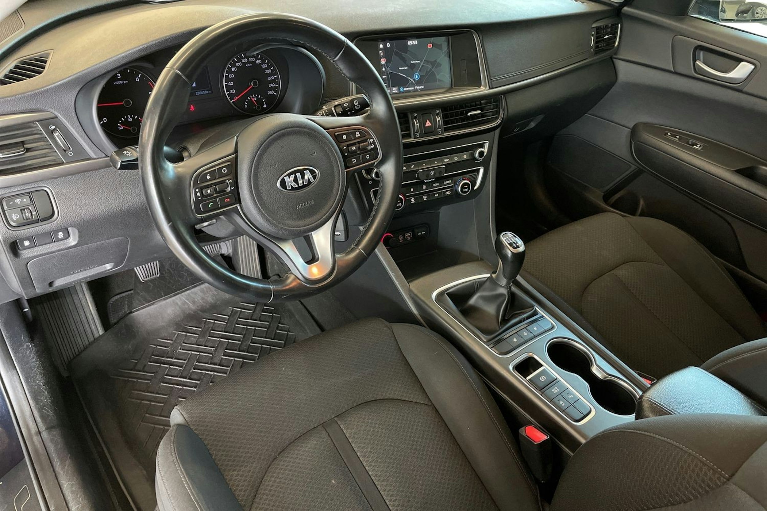 Sininen Kia Optima 2017 kuva 7.