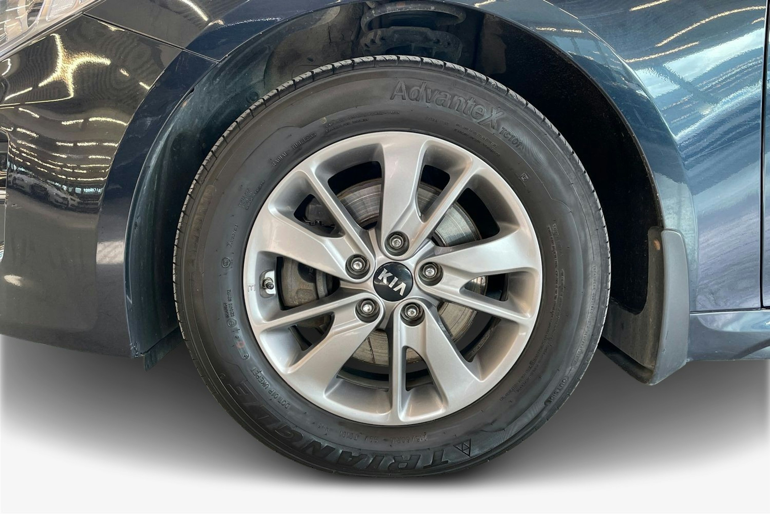 Sininen Kia Optima 2017 kuva 11.