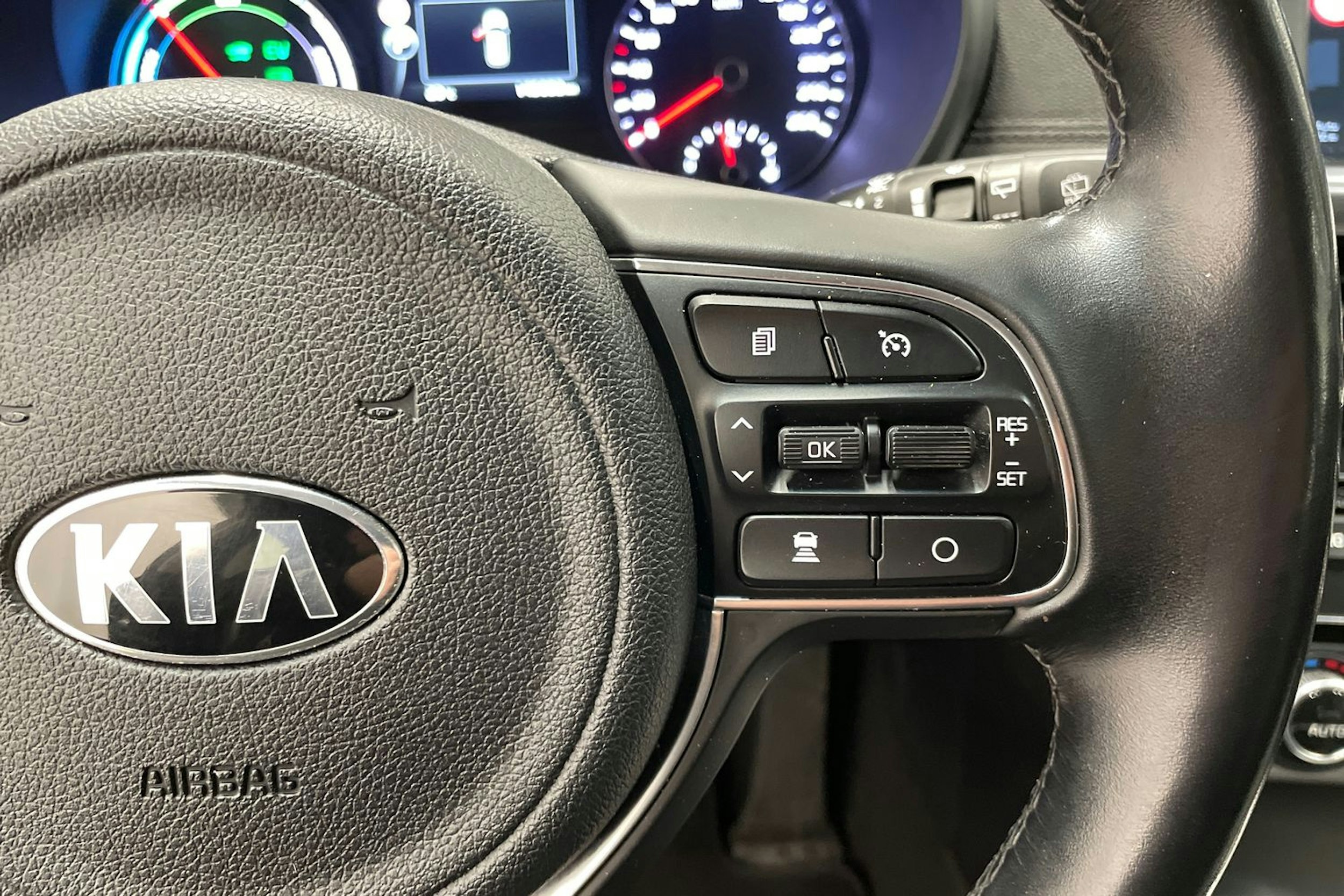 sininen Kia Optima 2017 kuva 12.