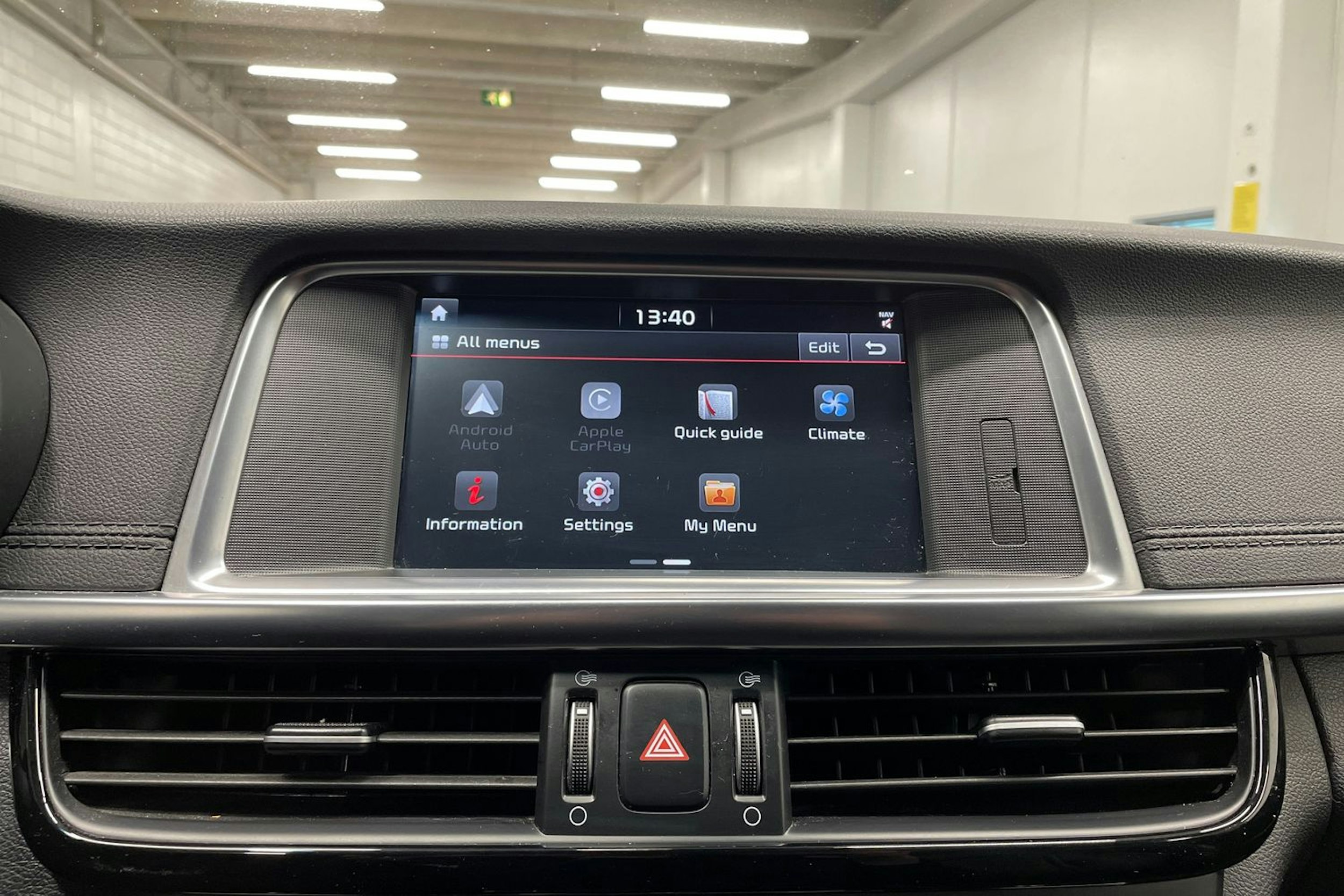 harmaa Kia Optima 2017 kuva 15.