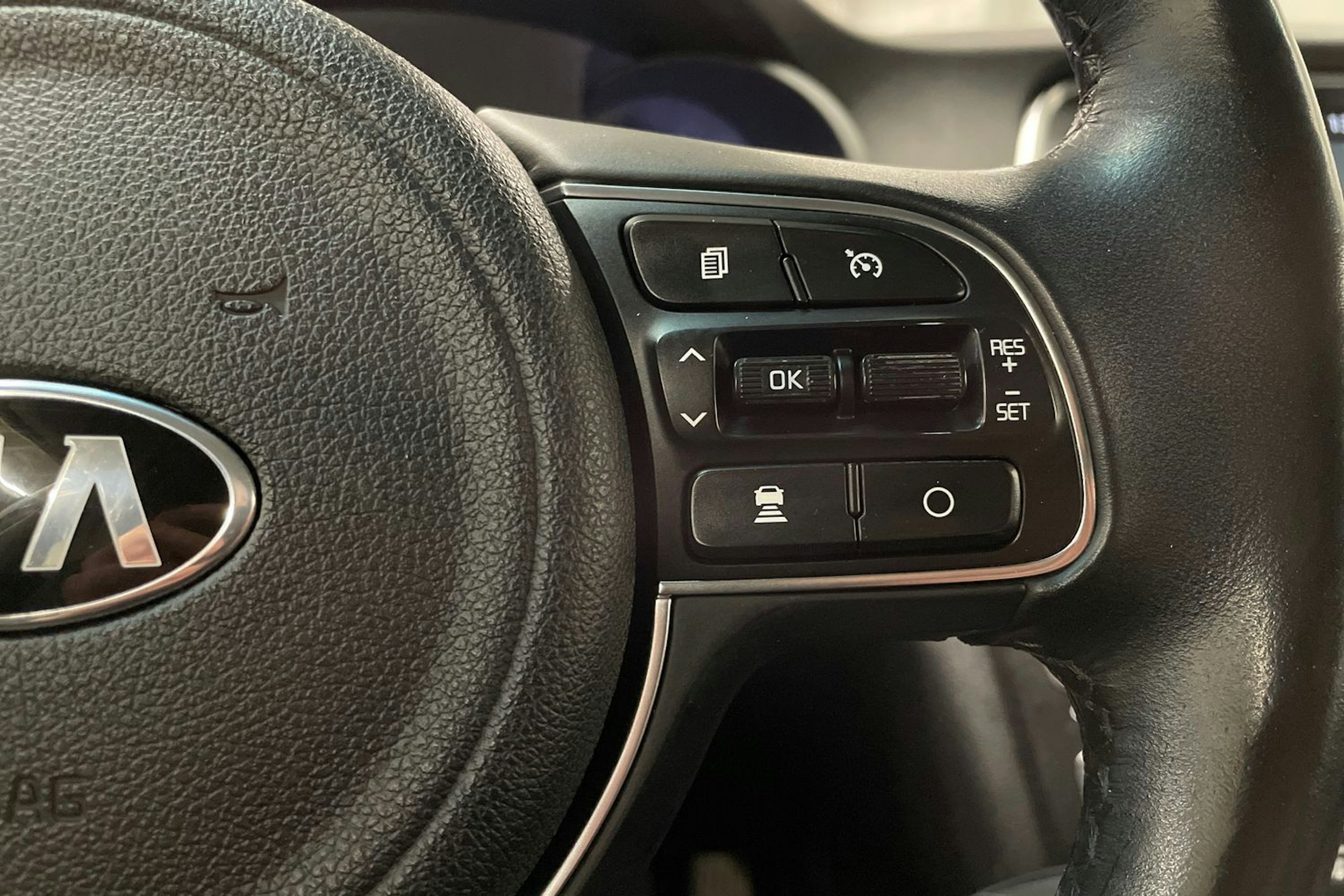 harmaa Kia Optima 2017 kuva 24.