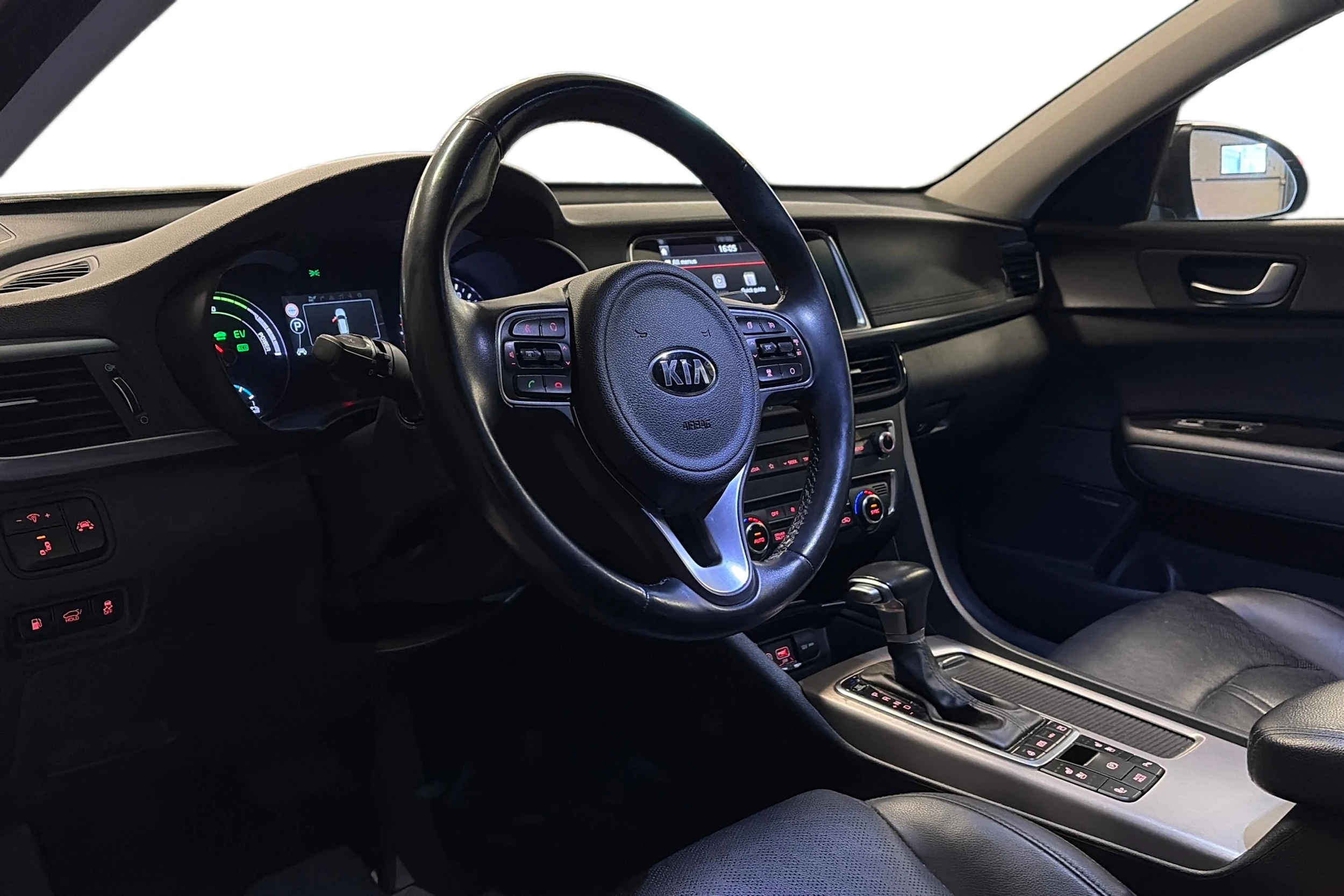 musta Kia Optima 2017 kuva 3.