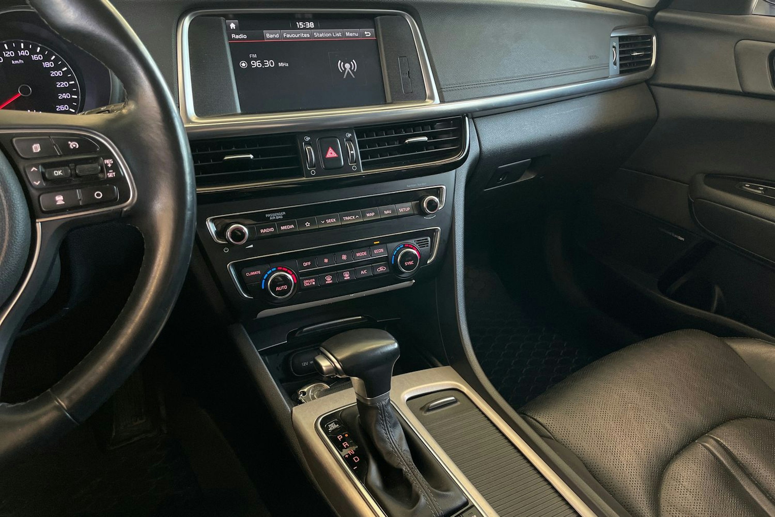 hopea Kia Optima 2017 kuva 20.