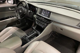musta Kia Optima 2017 kuva 27.