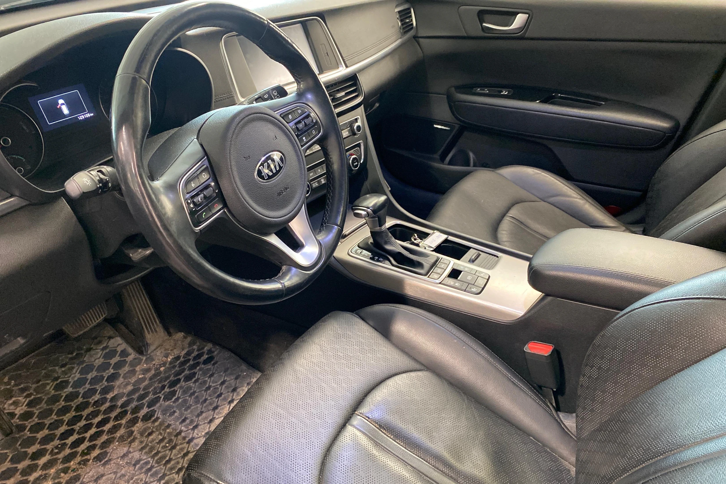 Sininen Kia Optima 2018 kuva 3.