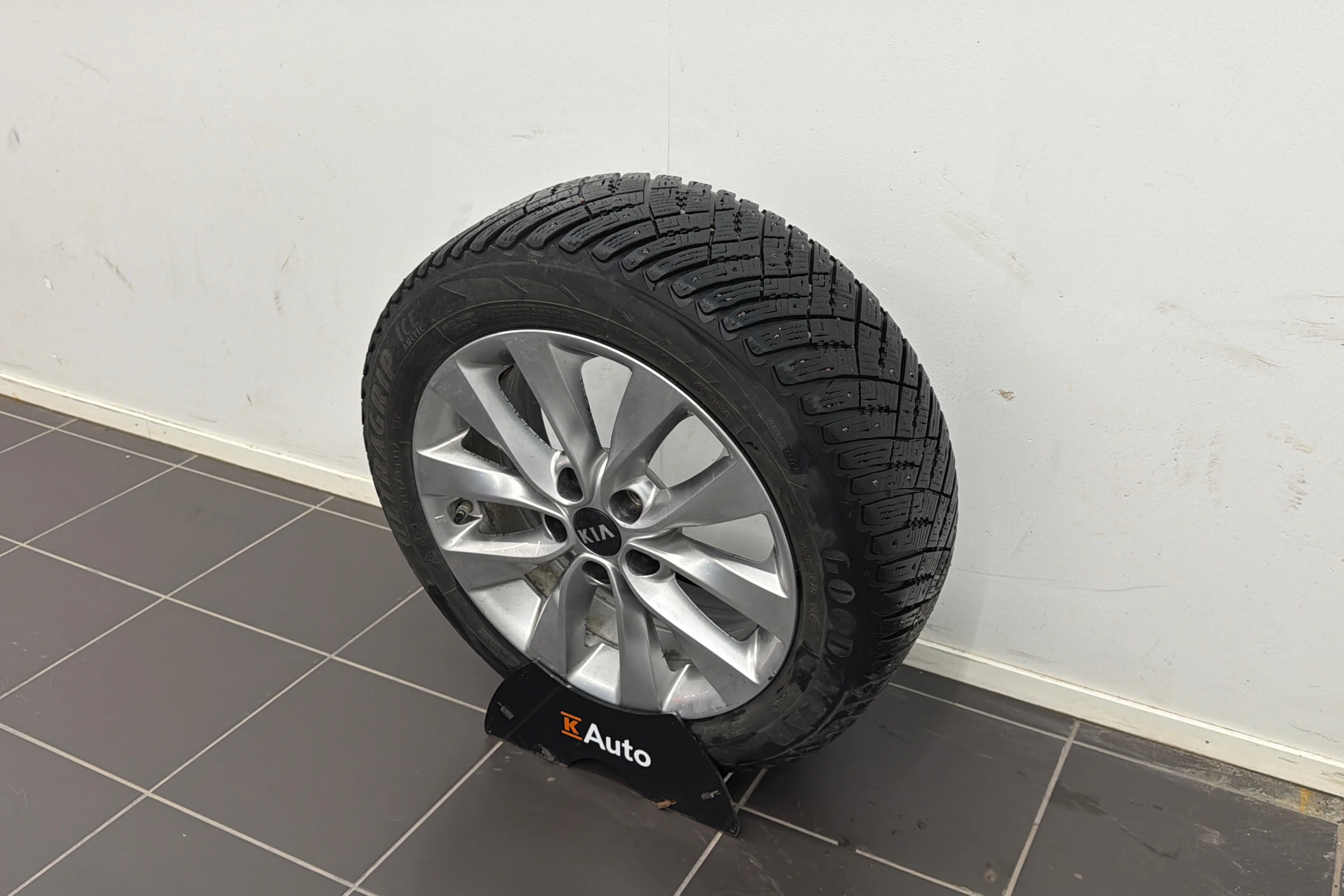 Sininen Kia Optima 2018 kuva 10.