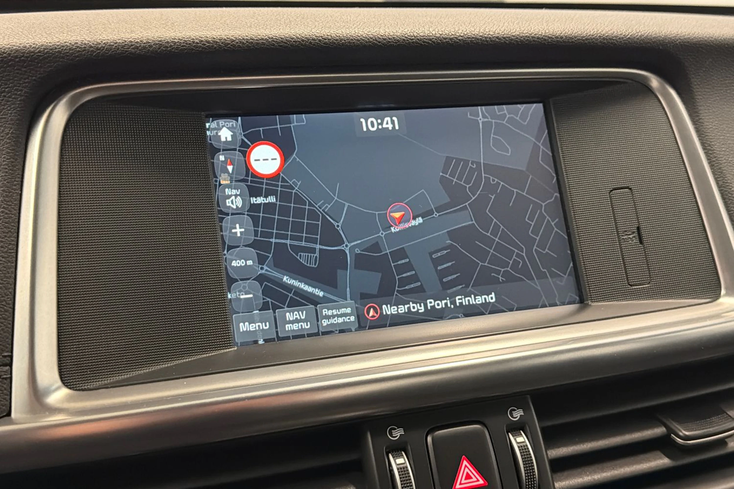 musta Kia Optima 2018 kuva 17.