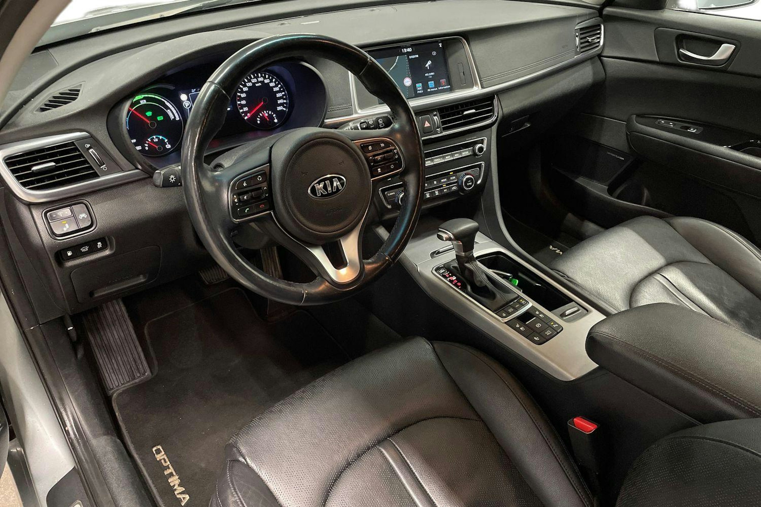 harmaa Kia Optima 2018 kuva 6.