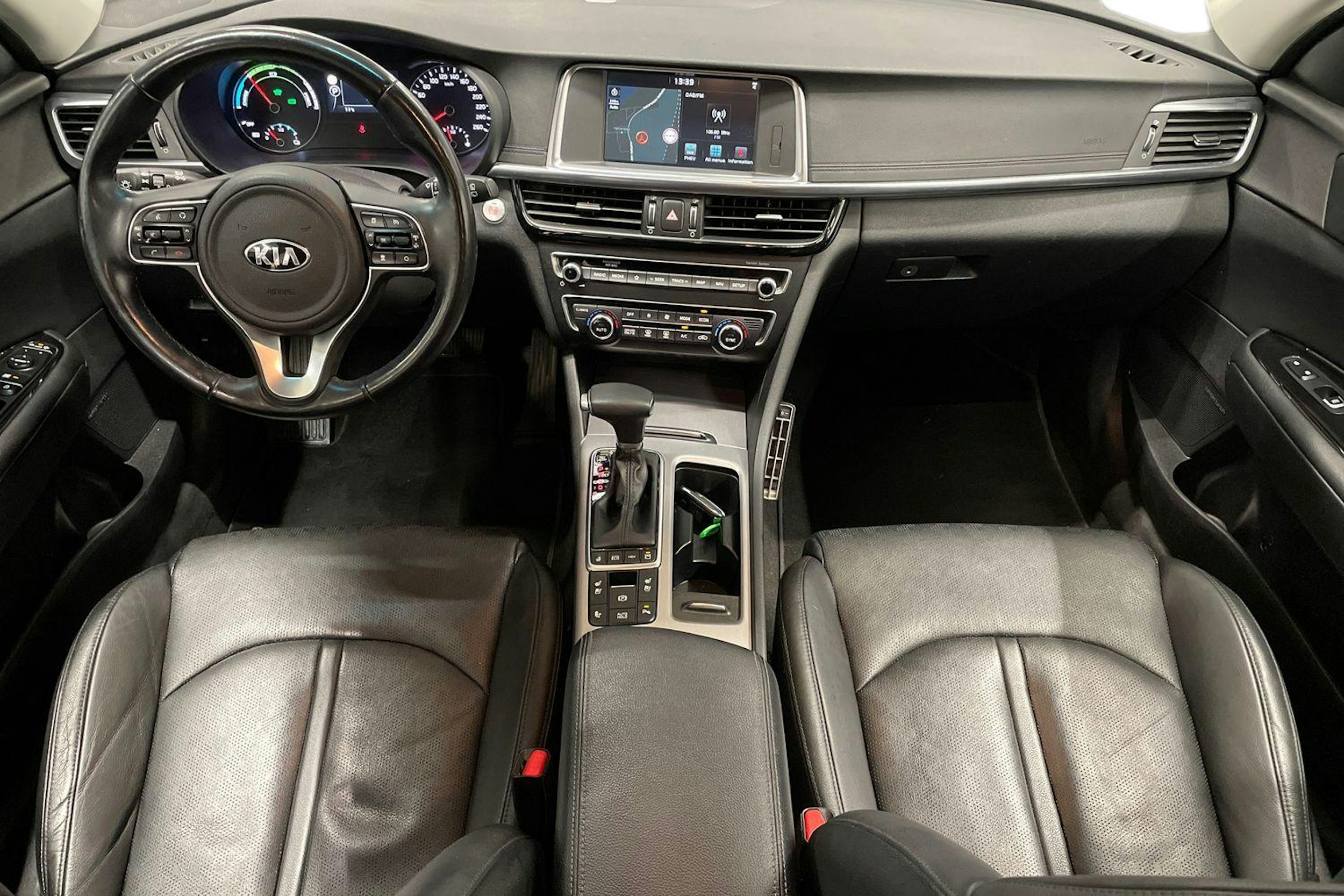 harmaa Kia Optima 2018 kuva 7.