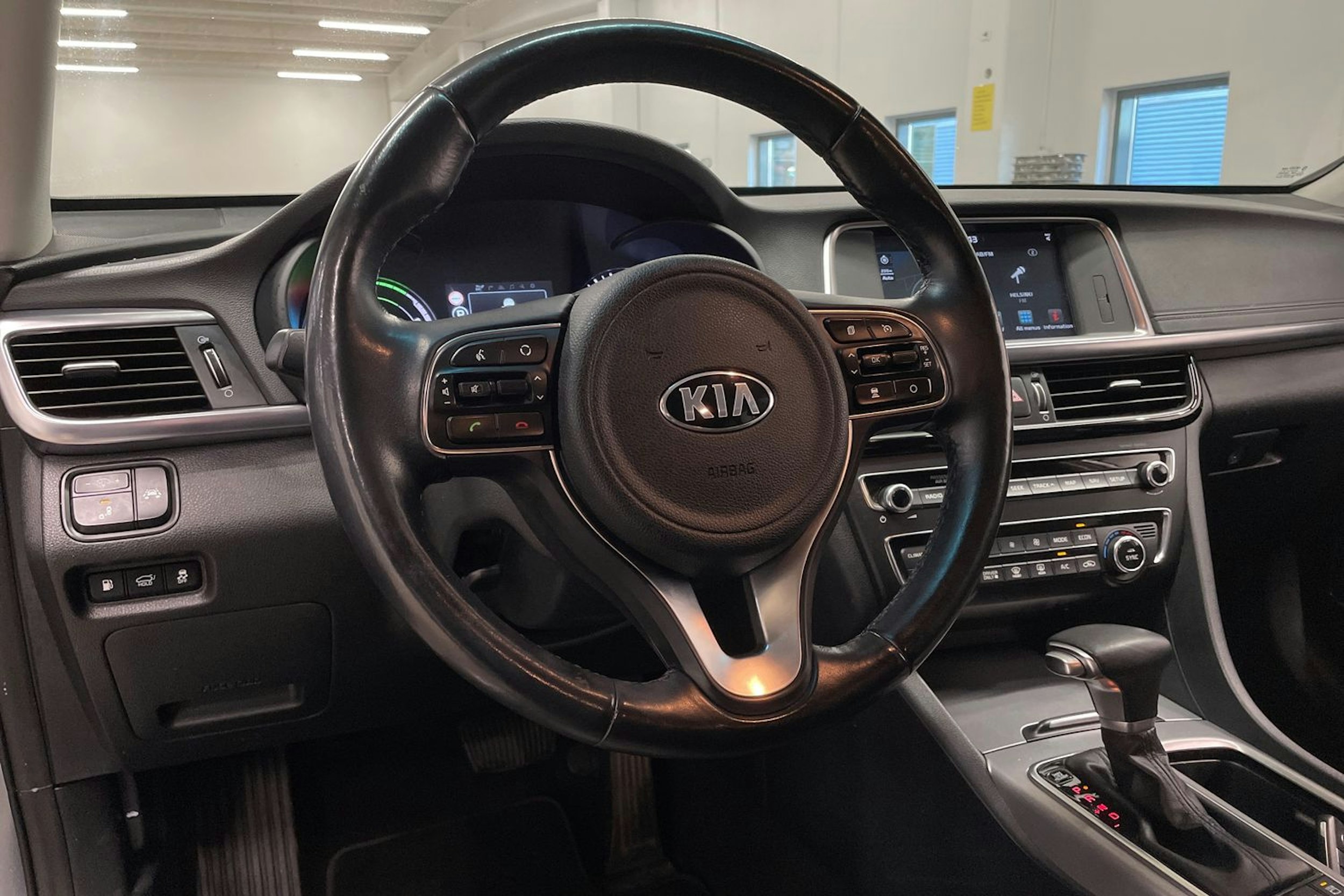 harmaa Kia Optima 2018 kuva 28.