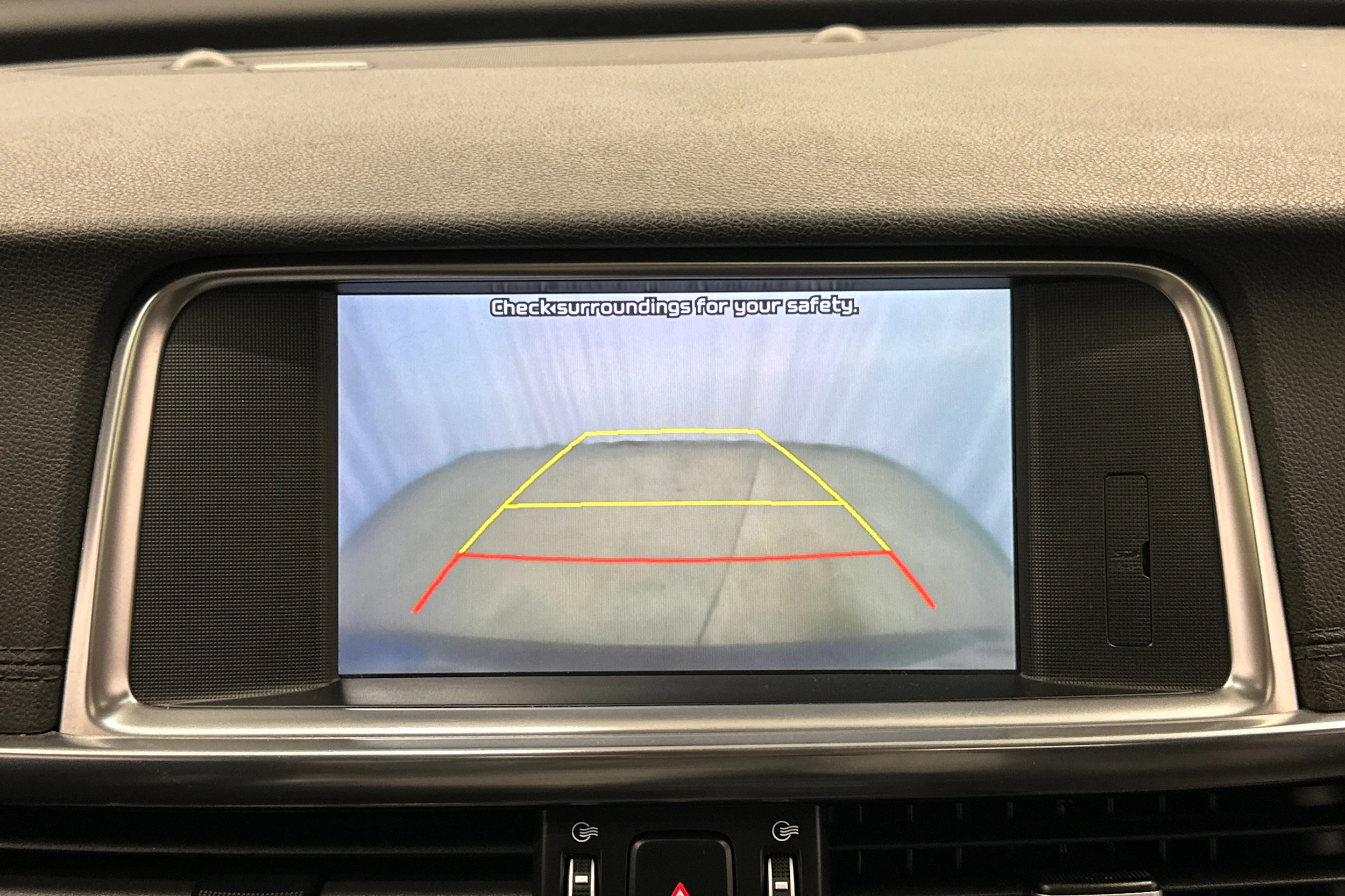 musta Kia Optima 2018 kuva 17.