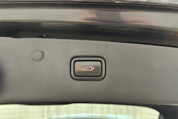 musta Kia Optima 2018 kuva 26.
