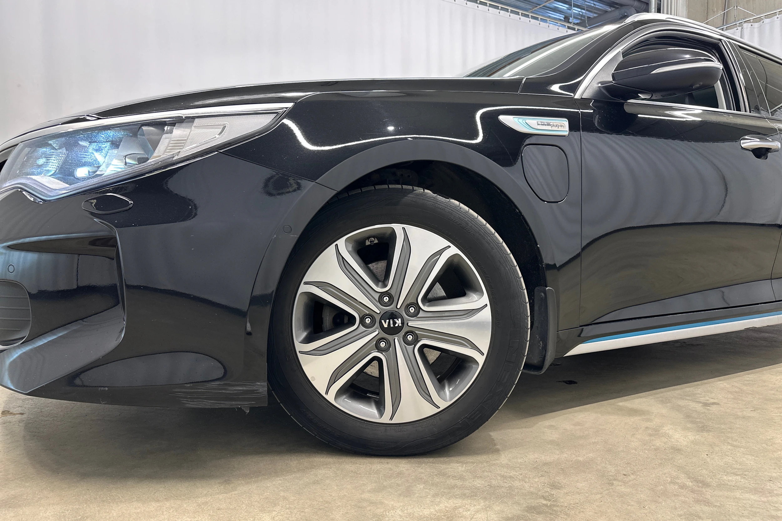 musta Kia Optima 2018 kuva 28.