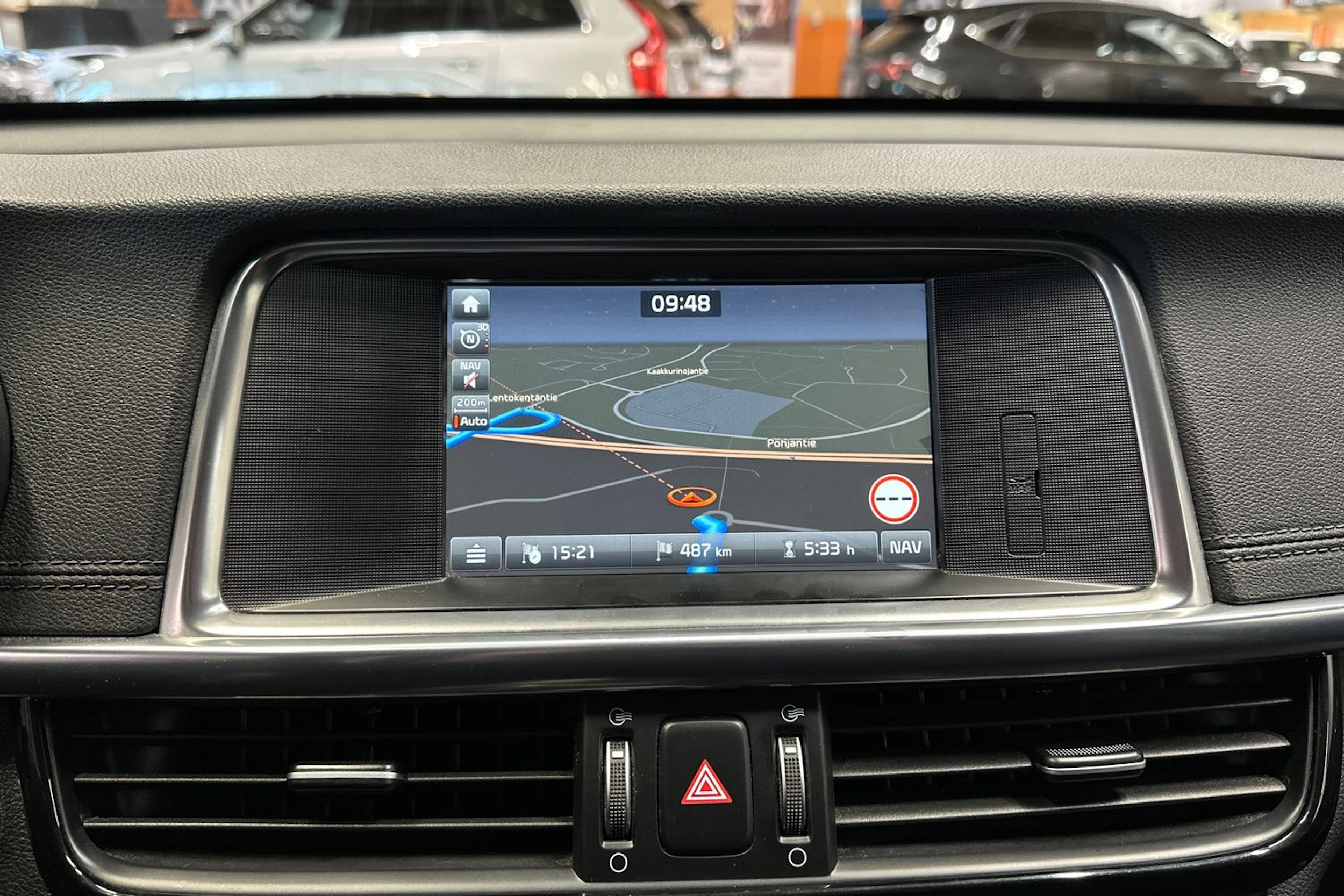 musta Kia Optima 2018 kuva 13.