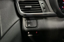 musta Kia Optima 2018 kuva 22.