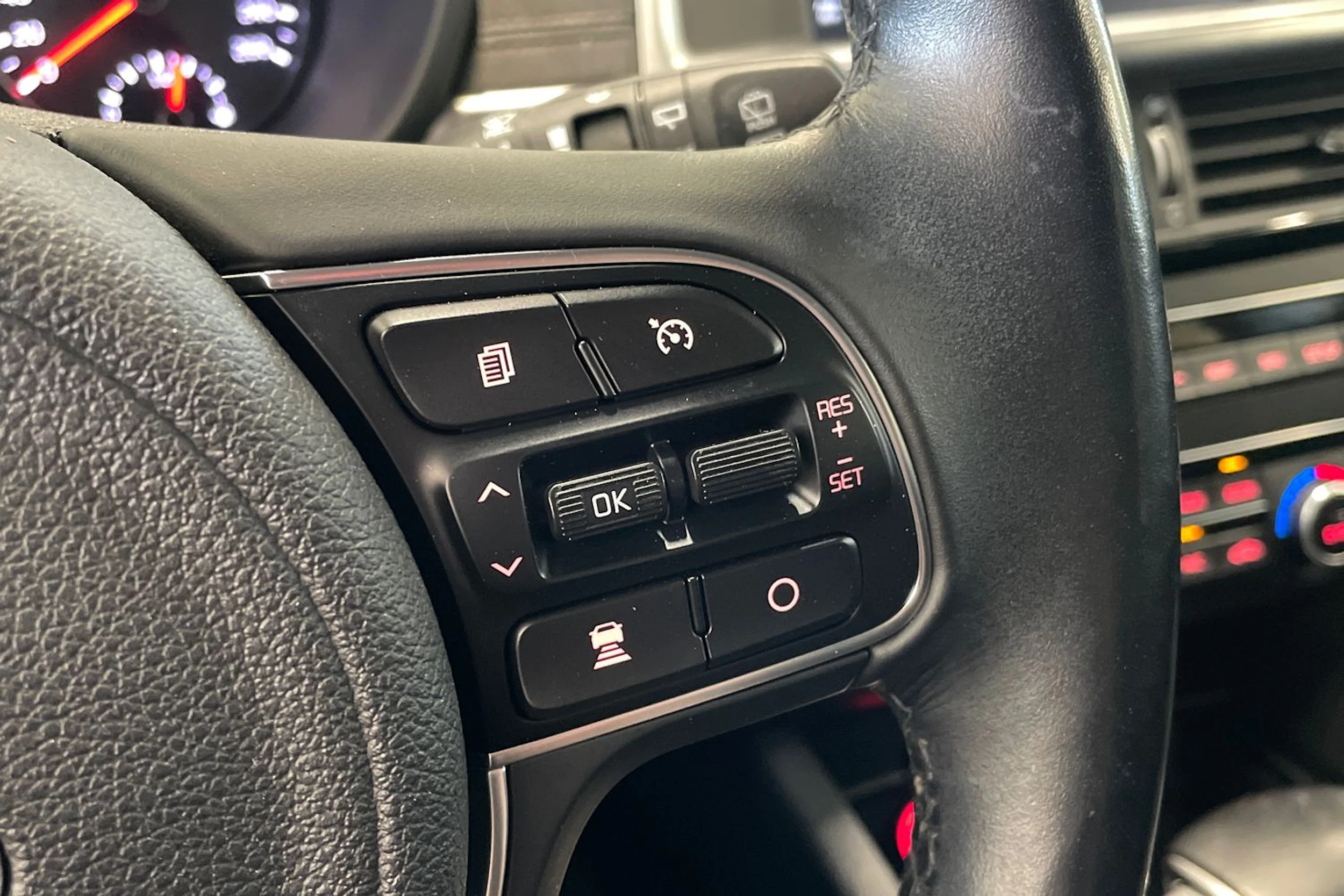 harmaa Kia Optima 2018 kuva 21.