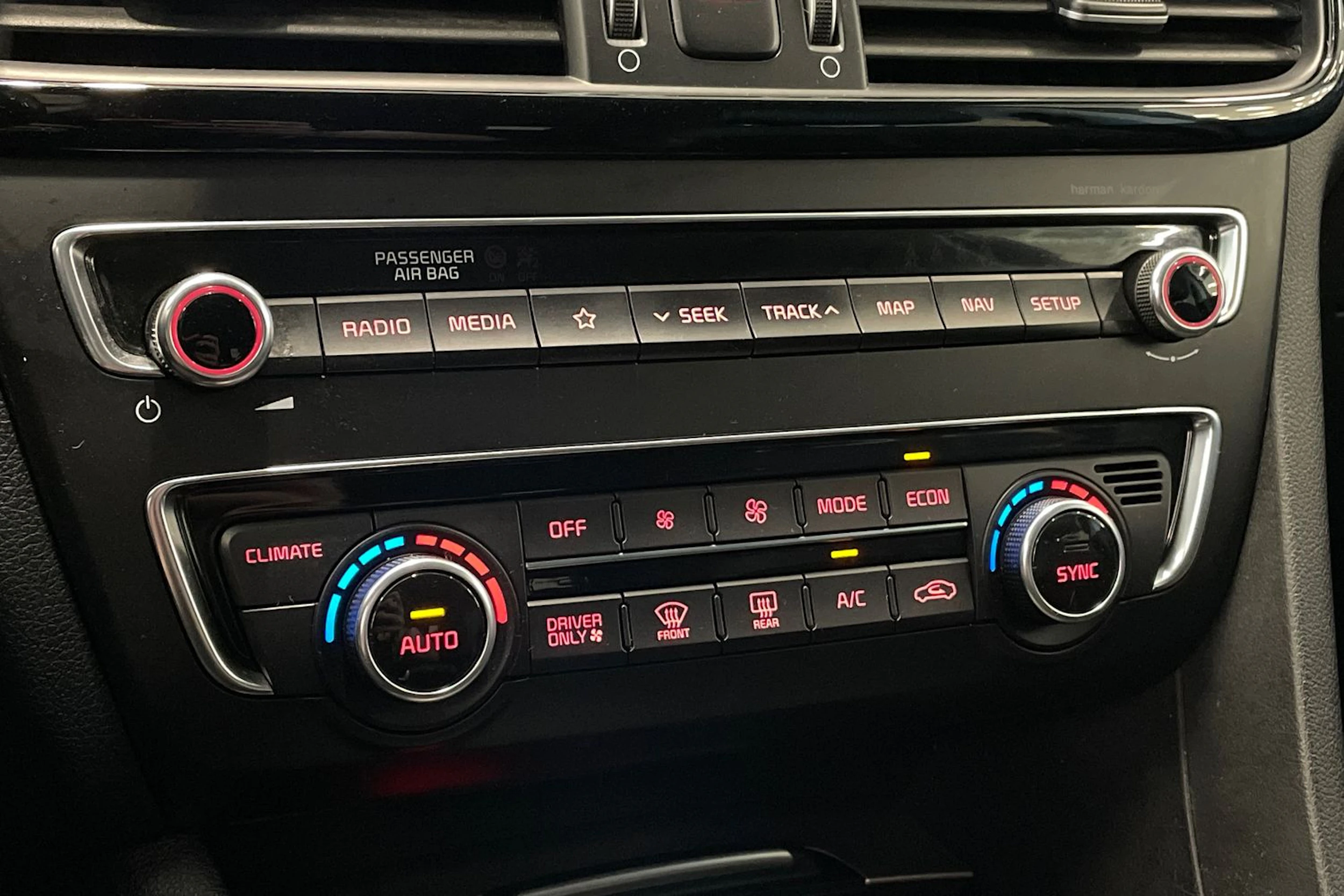 harmaa Kia Optima 2018 kuva 26.