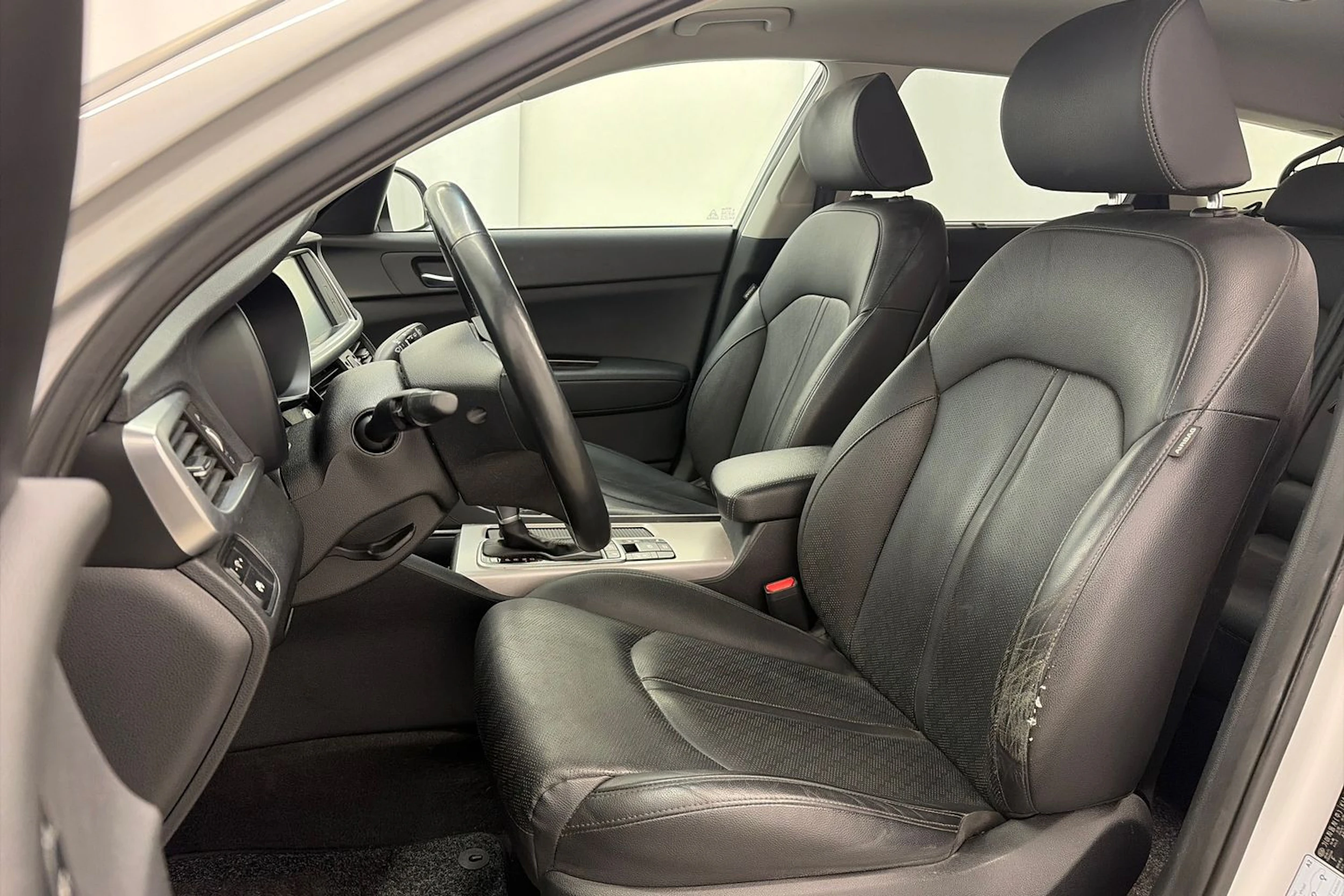 harmaa Kia Optima 2018 kuva 12.