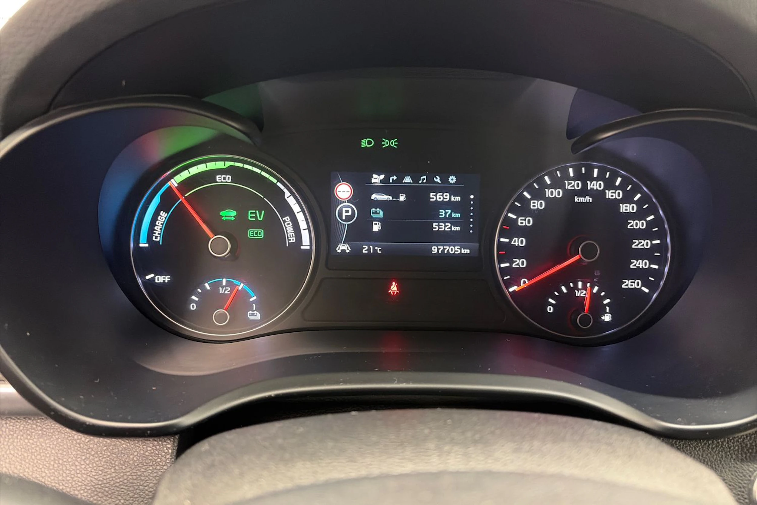 harmaa Kia Optima 2018 kuva 17.