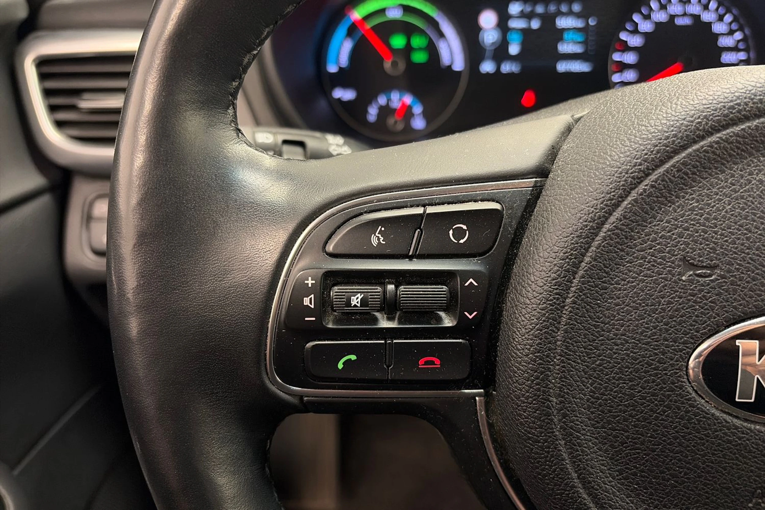 harmaa Kia Optima 2018 kuva 18.