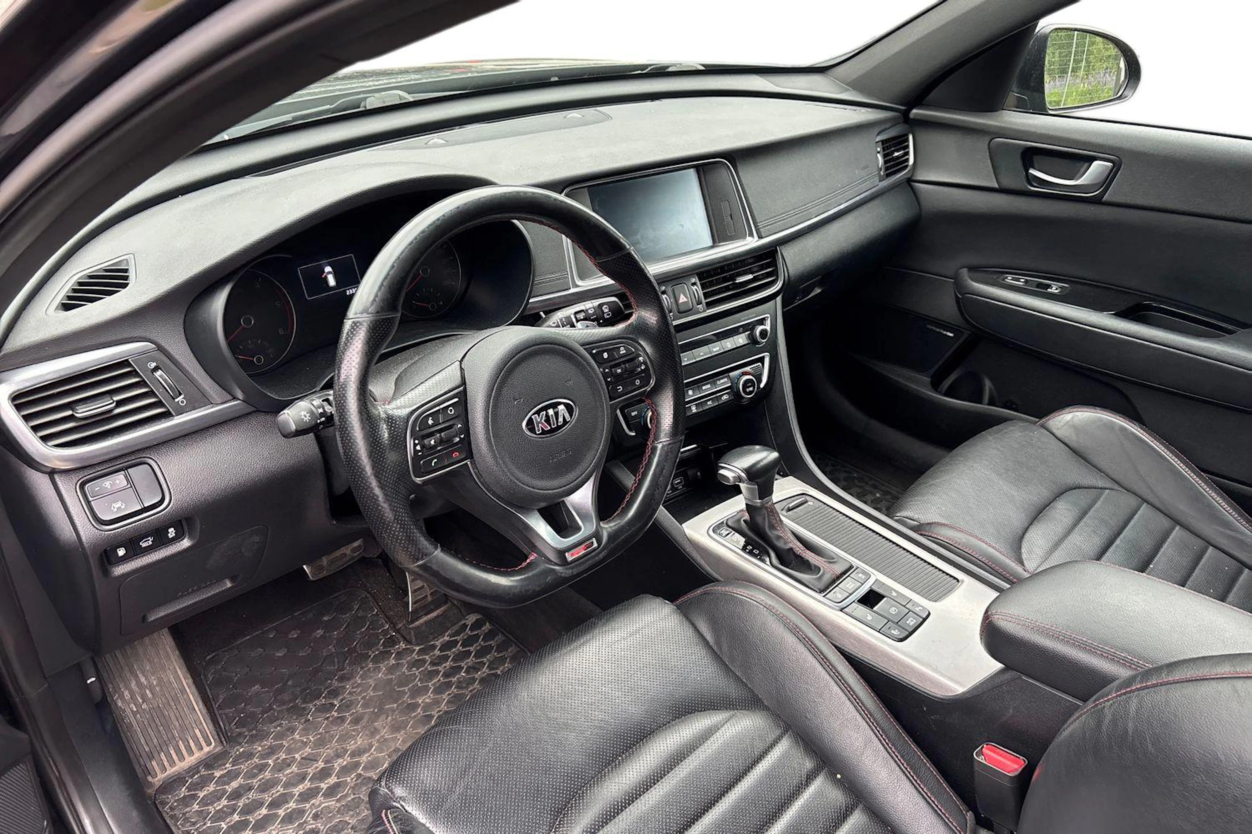 musta Kia Optima 2018 kuva 3.