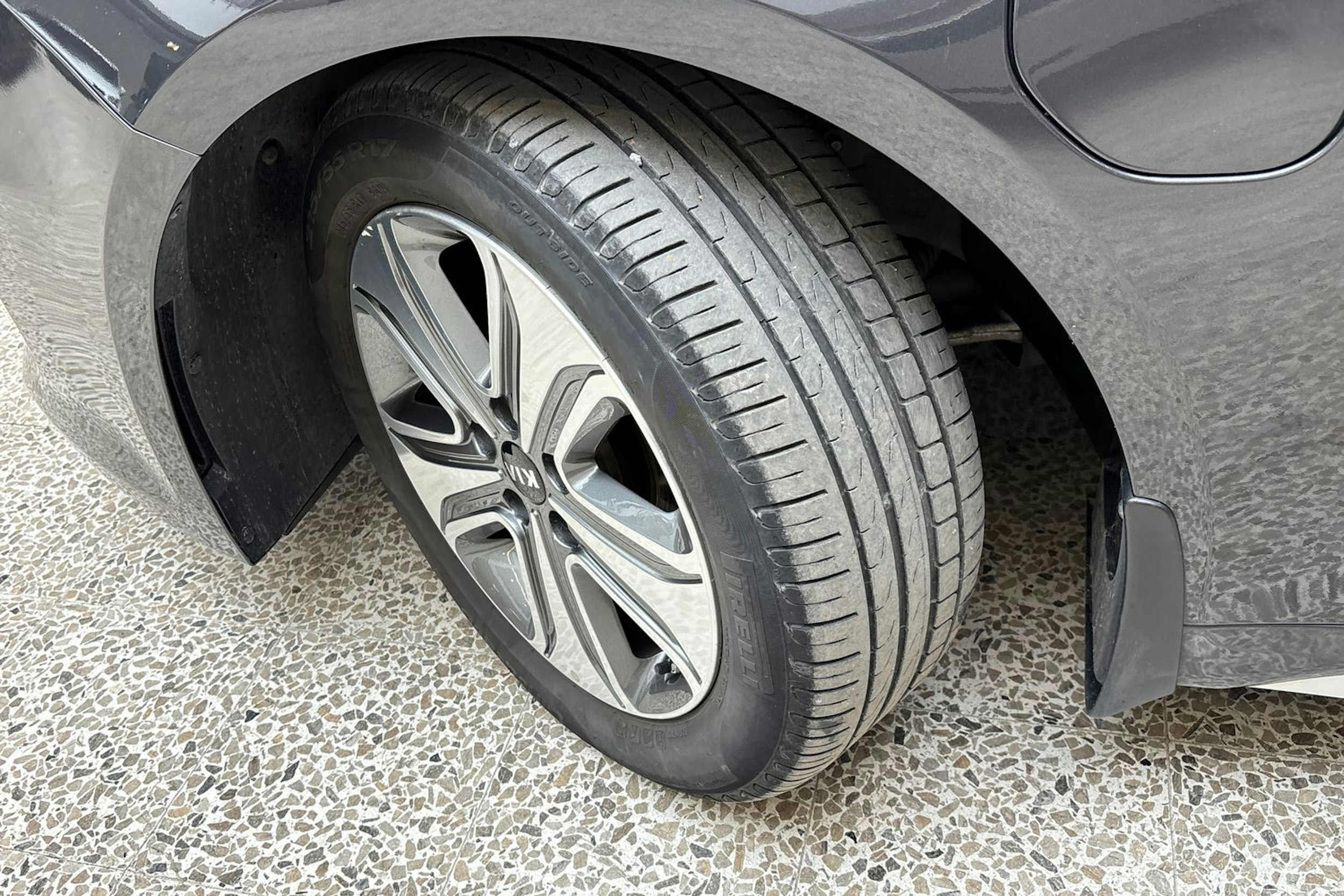 harmaa Kia Optima 2018 kuva 13.
