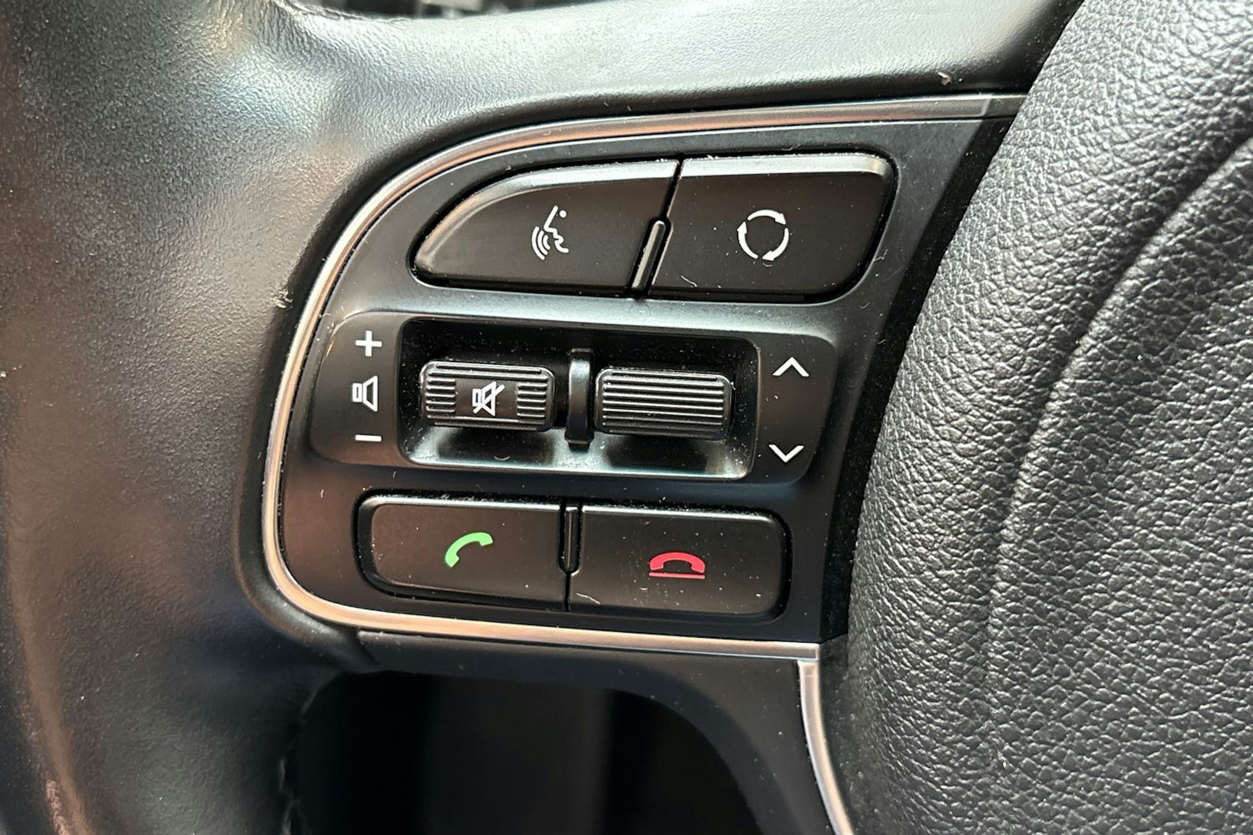 harmaa Kia Optima 2018 kuva 22.