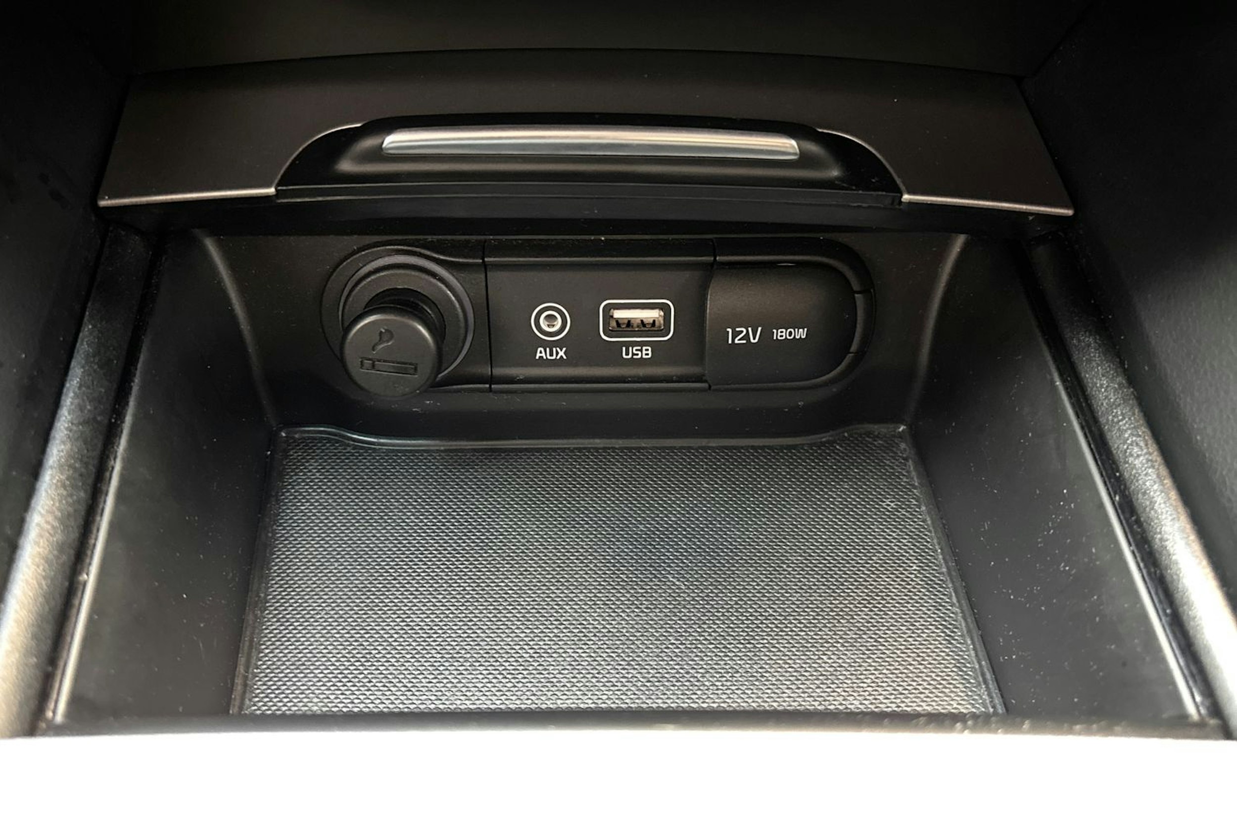harmaa Kia Optima 2018 kuva 30.