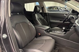 harmaa Kia Optima 2019 kuva 10.