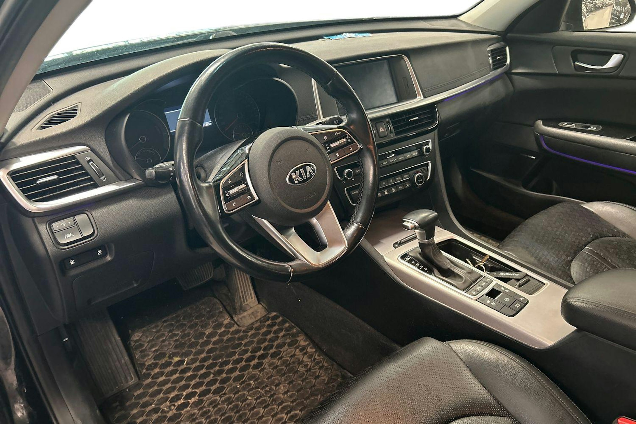 musta Kia Optima 2019 kuva 3.