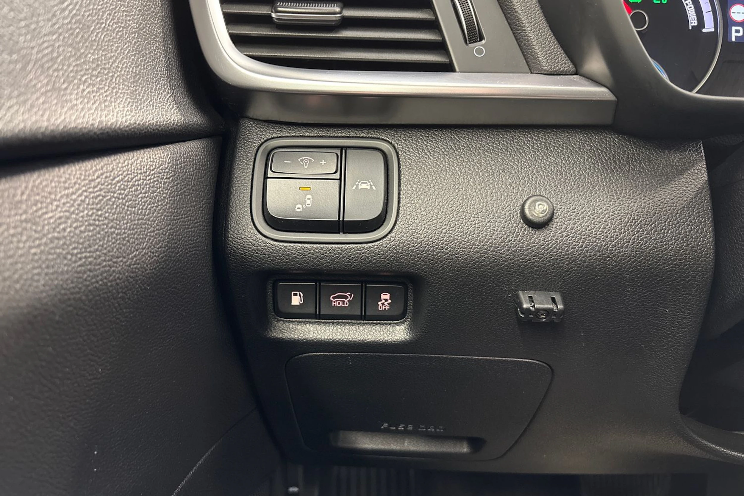 valkoinen Kia Optima 2019 kuva 24.