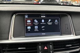 valkoinen Kia Optima 2019 kuva 21.