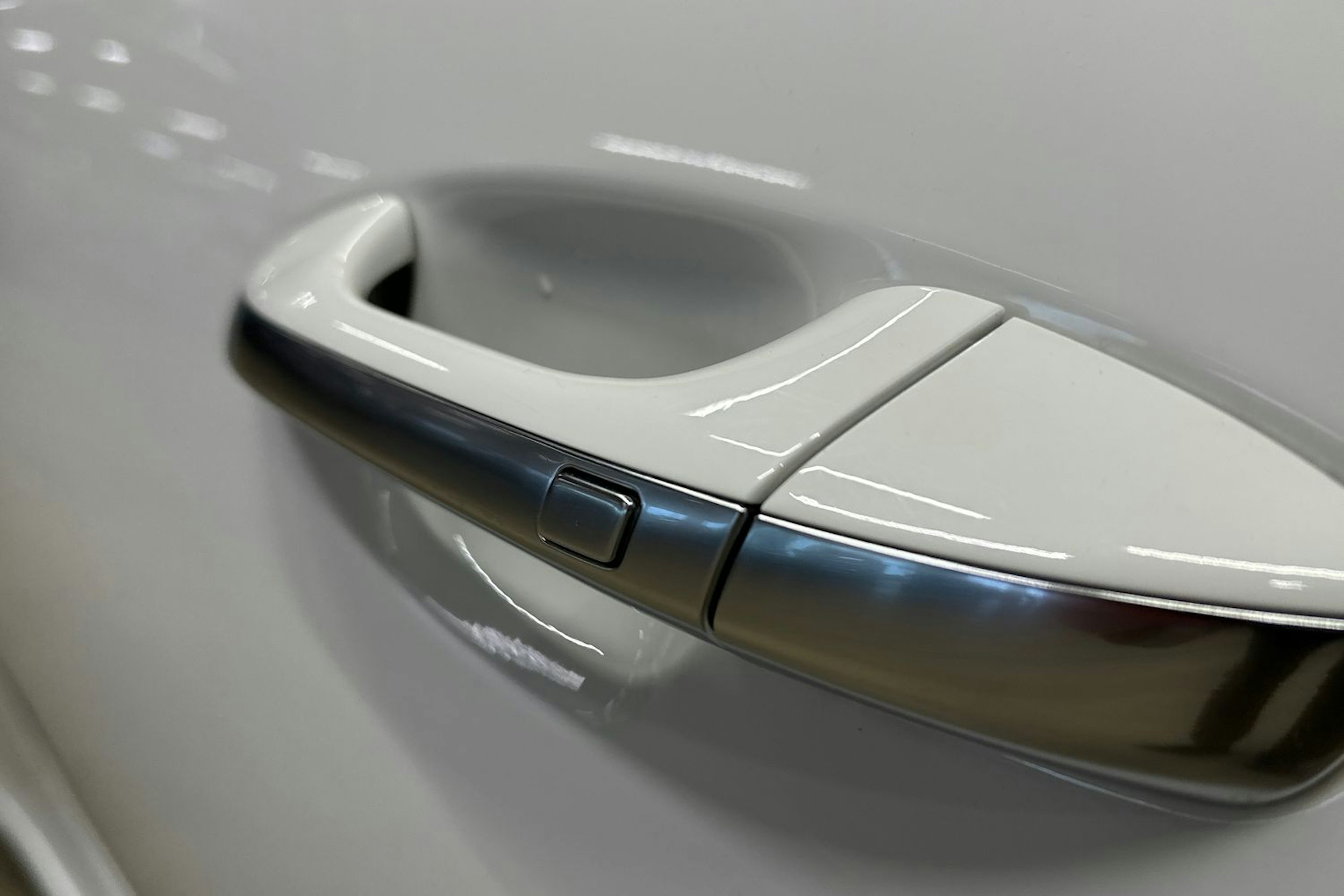 valkoinen Kia Optima 2019 kuva 37.