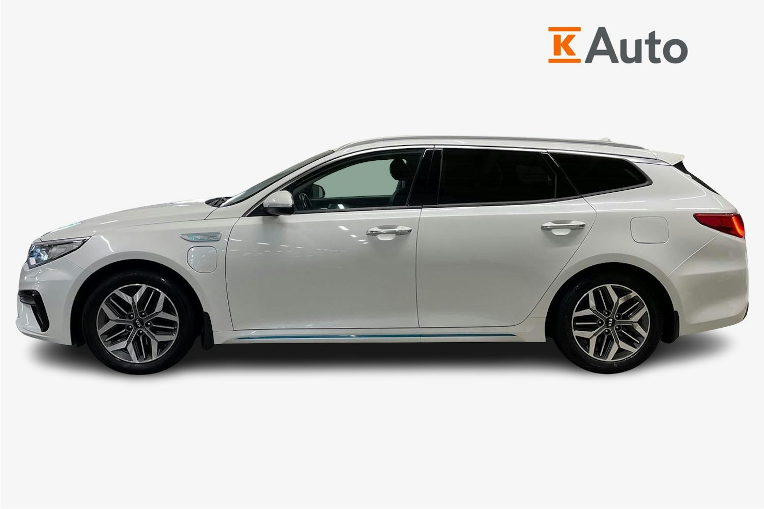 valkoinen Kia Optima 2019 kuva 6.