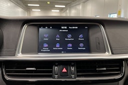 valkoinen Kia Optima 2019 kuva 18.