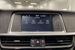 valkoinen Kia Optima 2019 kuva 19.