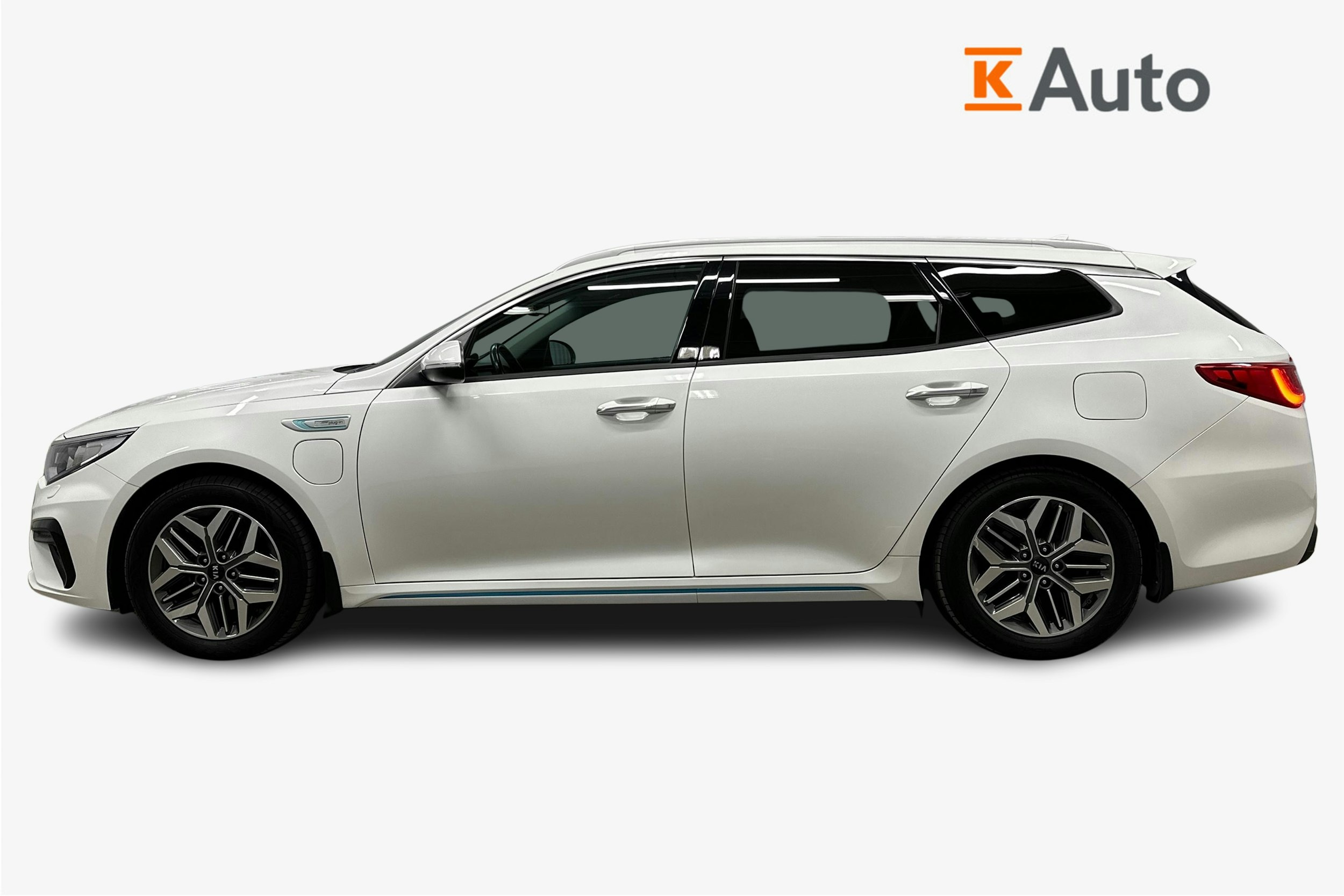 valkoinen Kia Optima 2020 kuva 6.