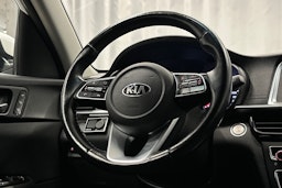 valkoinen Kia Optima 2020 kuva 20.