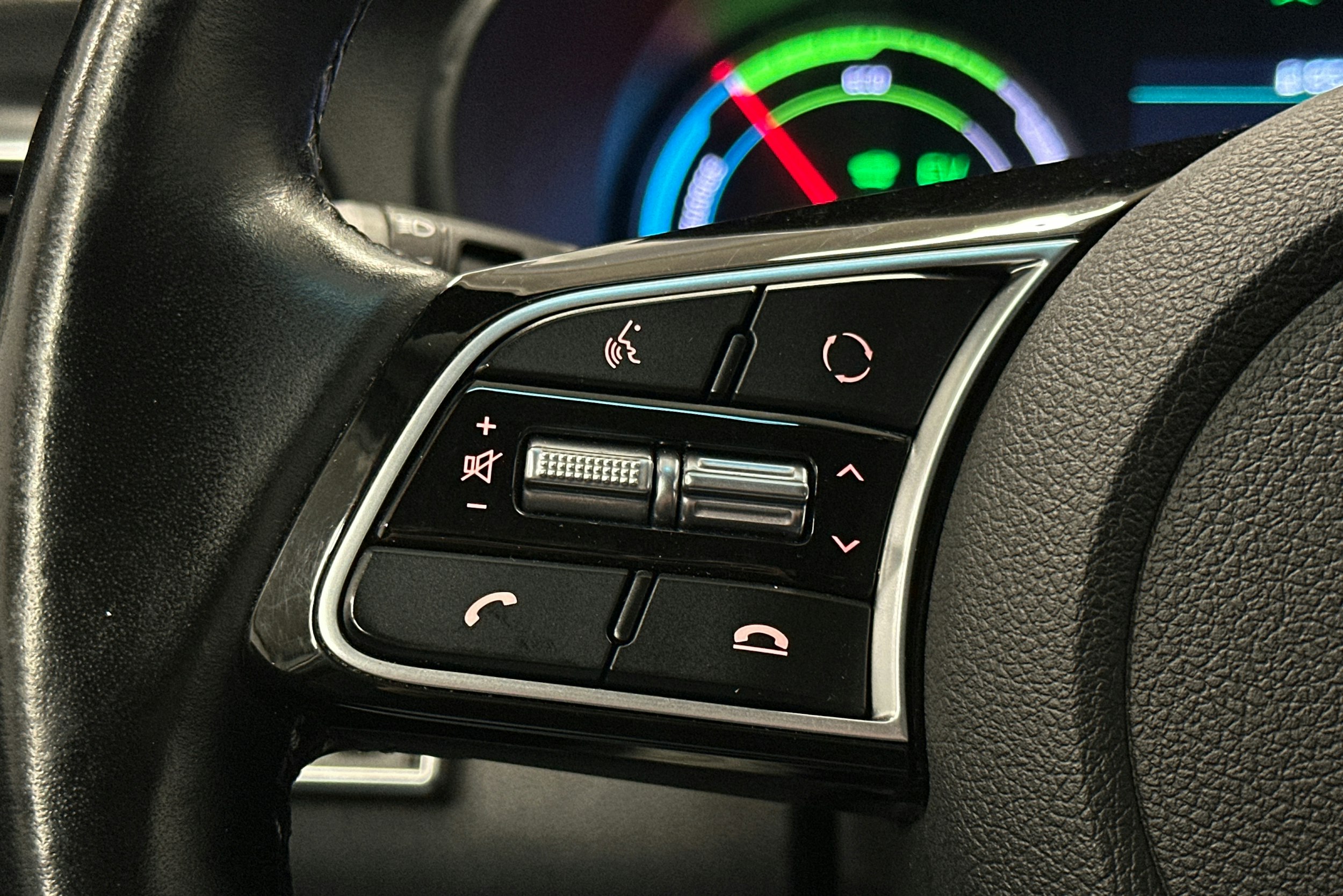 valkoinen Kia Optima 2020 kuva 21.
