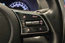 valkoinen Kia Optima 2020 kuva 22.