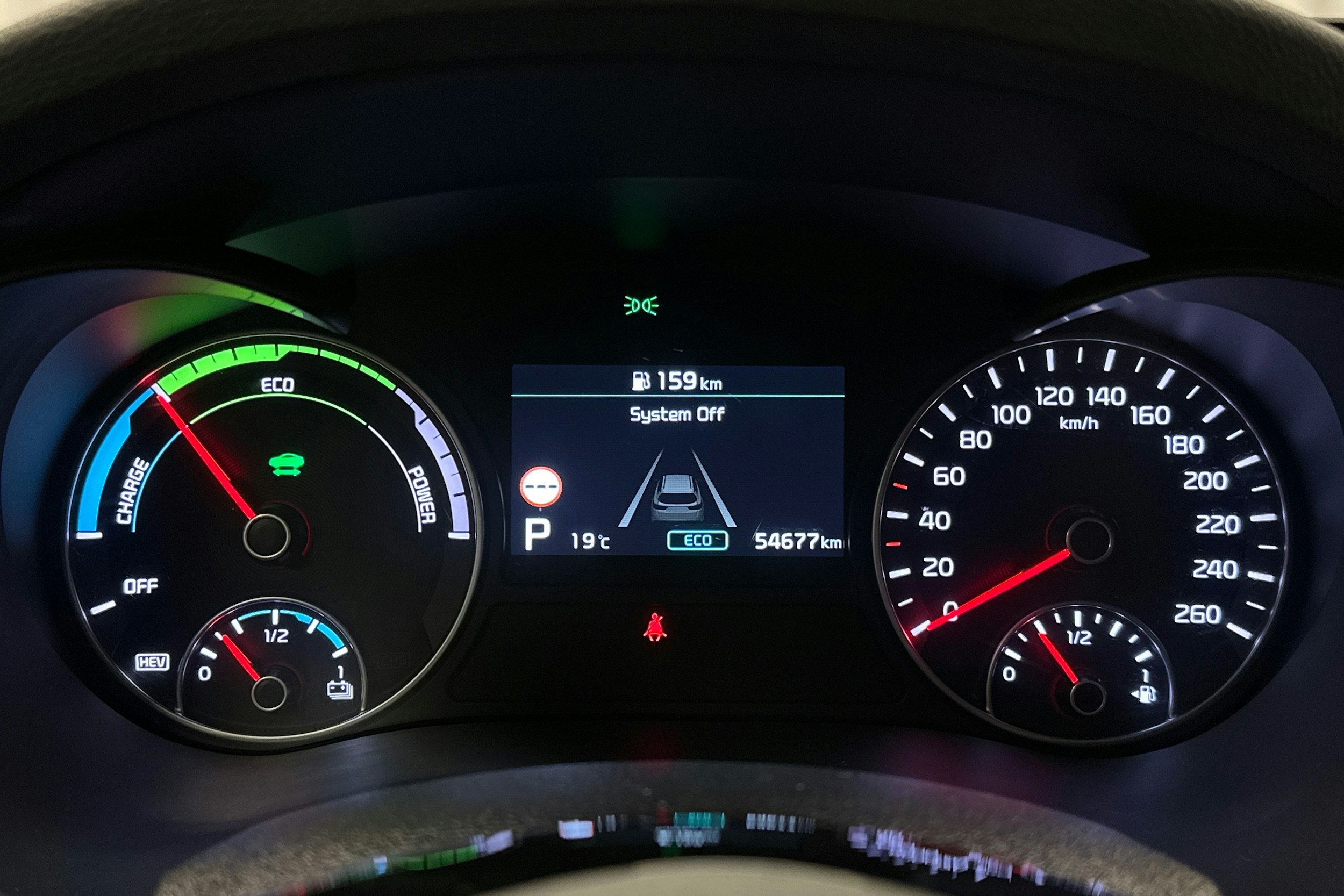 valkoinen Kia Optima 2020 kuva 20.