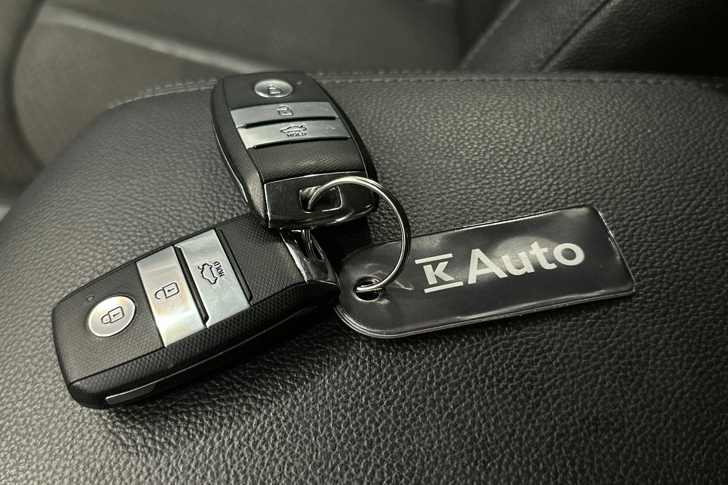 valkoinen Kia Optima 2020 kuva 30.