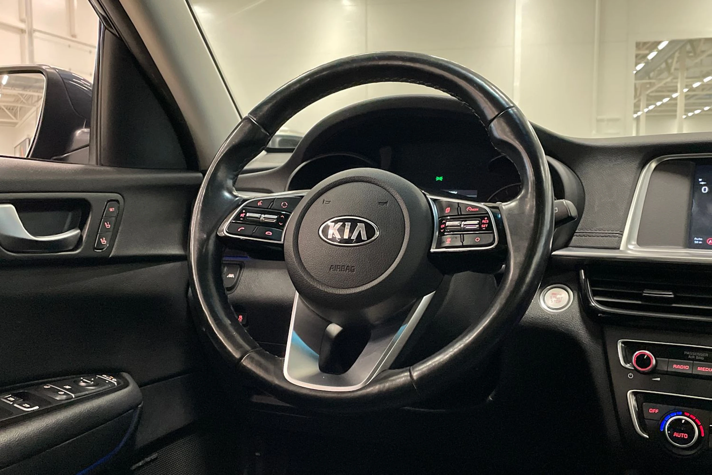 met. sininen Kia Optima 2020 kuva 13.