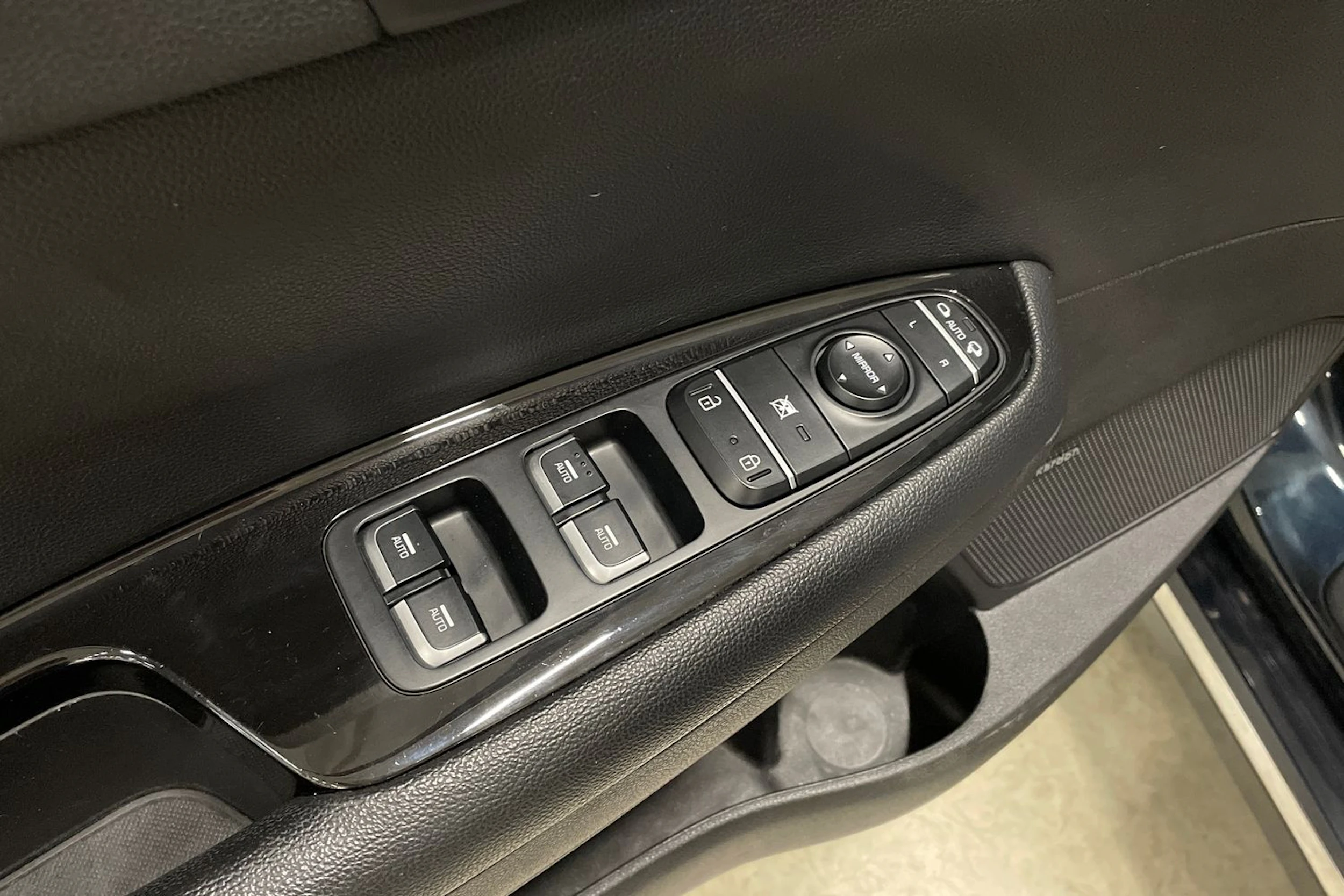 met. sininen Kia Optima 2020 kuva 28.