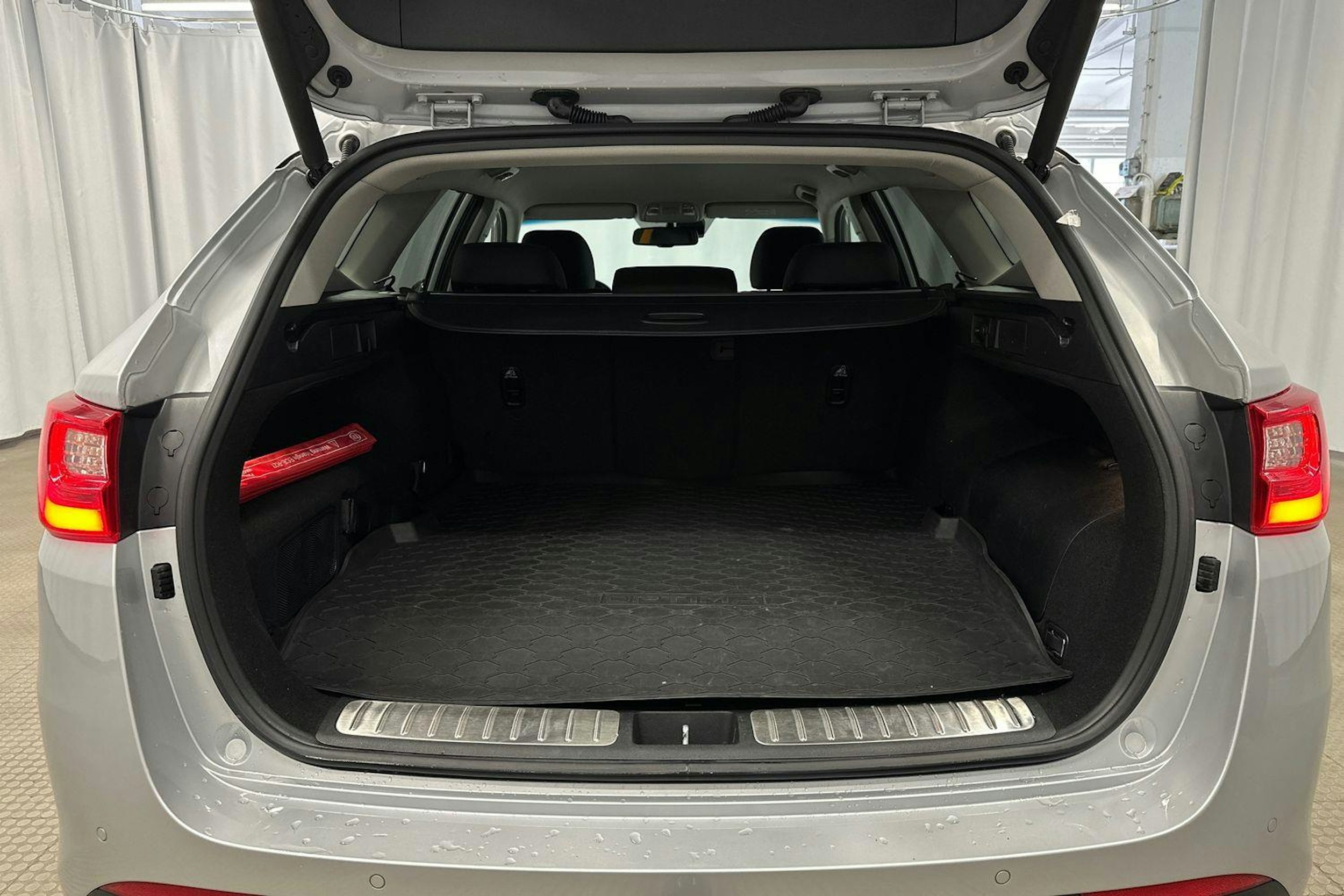 hopea Kia Optima 2021 kuva 29.