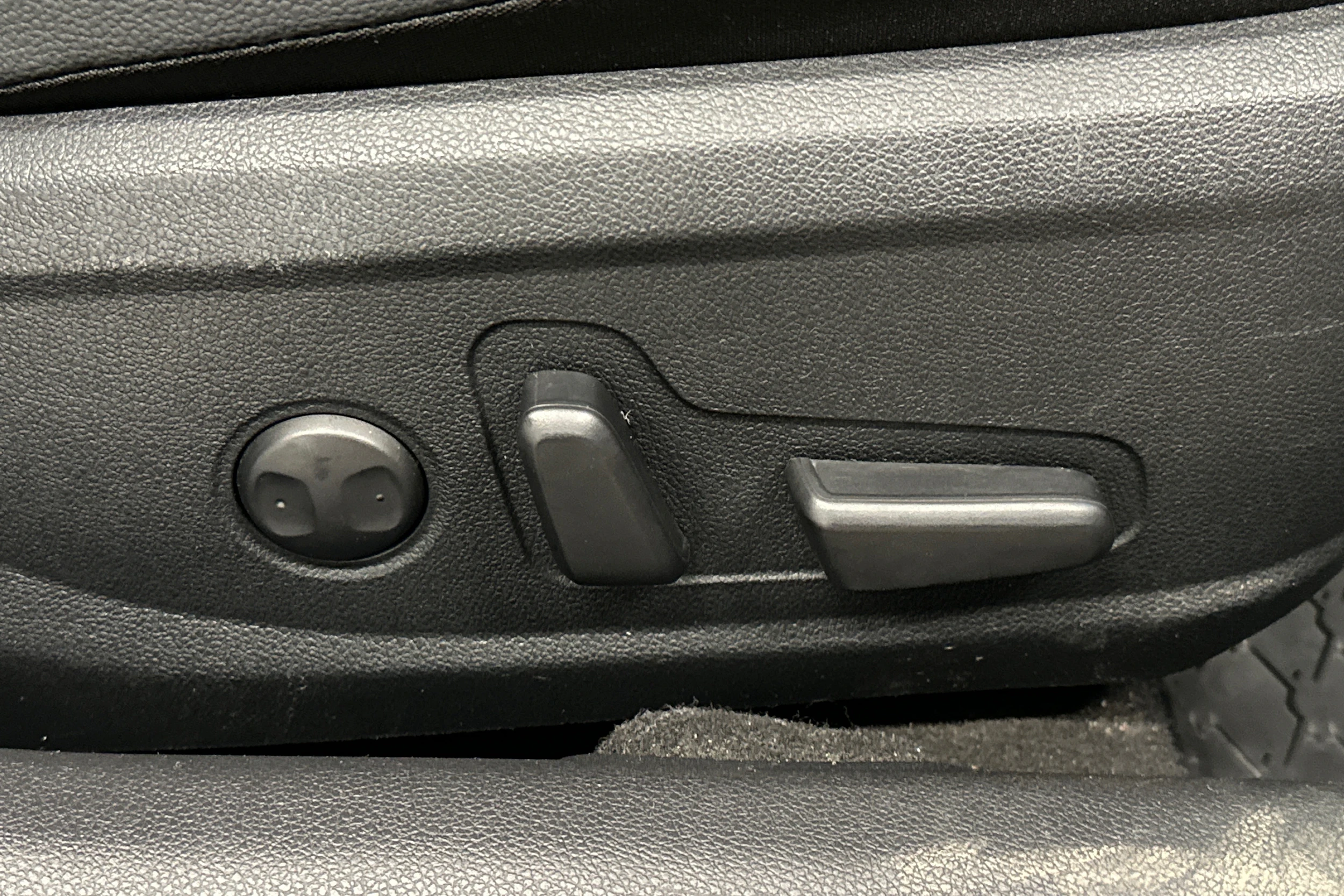 harmaa Kia Optima 2021 kuva 16.